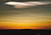 南极洲极为罕见的珠母云因臭氧层被破坏